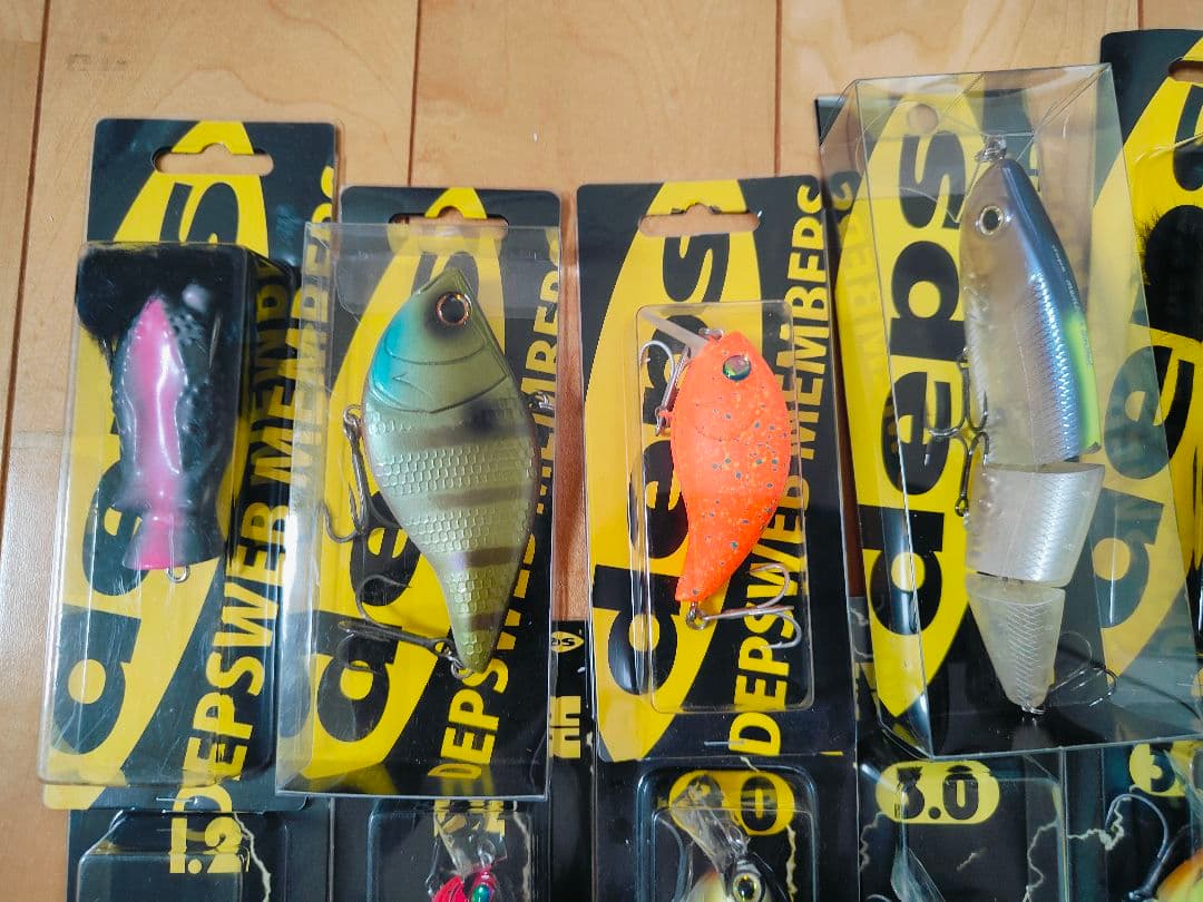 deps ルアー33個セット 多様なモデルとカラー