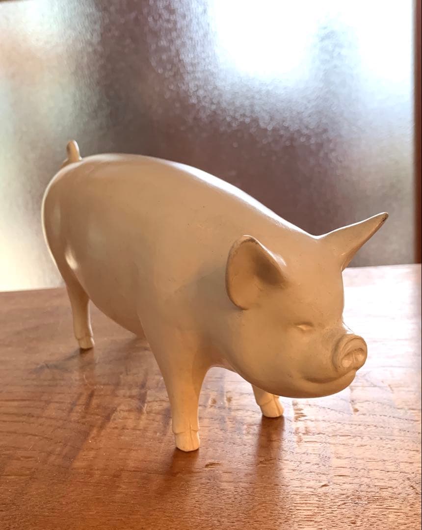 豚の陶器製フィギュリン　アンティーク蚤の市