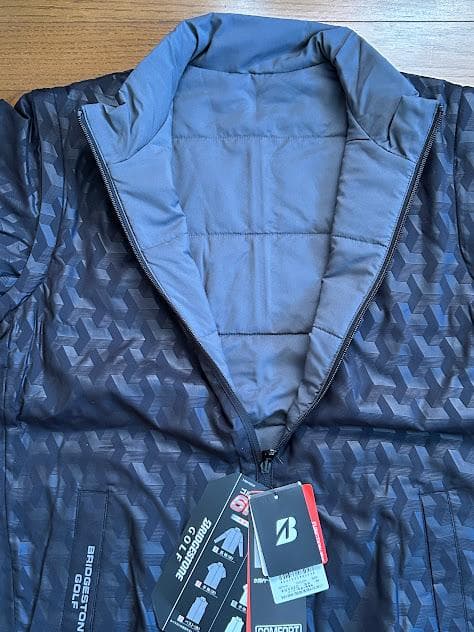 ★新品！ブリジストンゴルフ 中綿6WAYブルゾン【M】黒×灰
