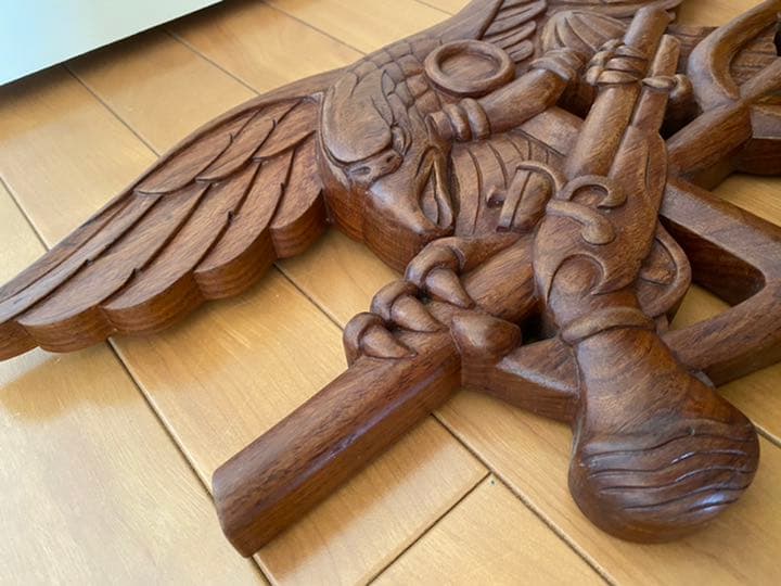 本物 実物 ネイビーシールズ 米海軍特殊部隊US.NAVY 天然木 特大 壁掛け