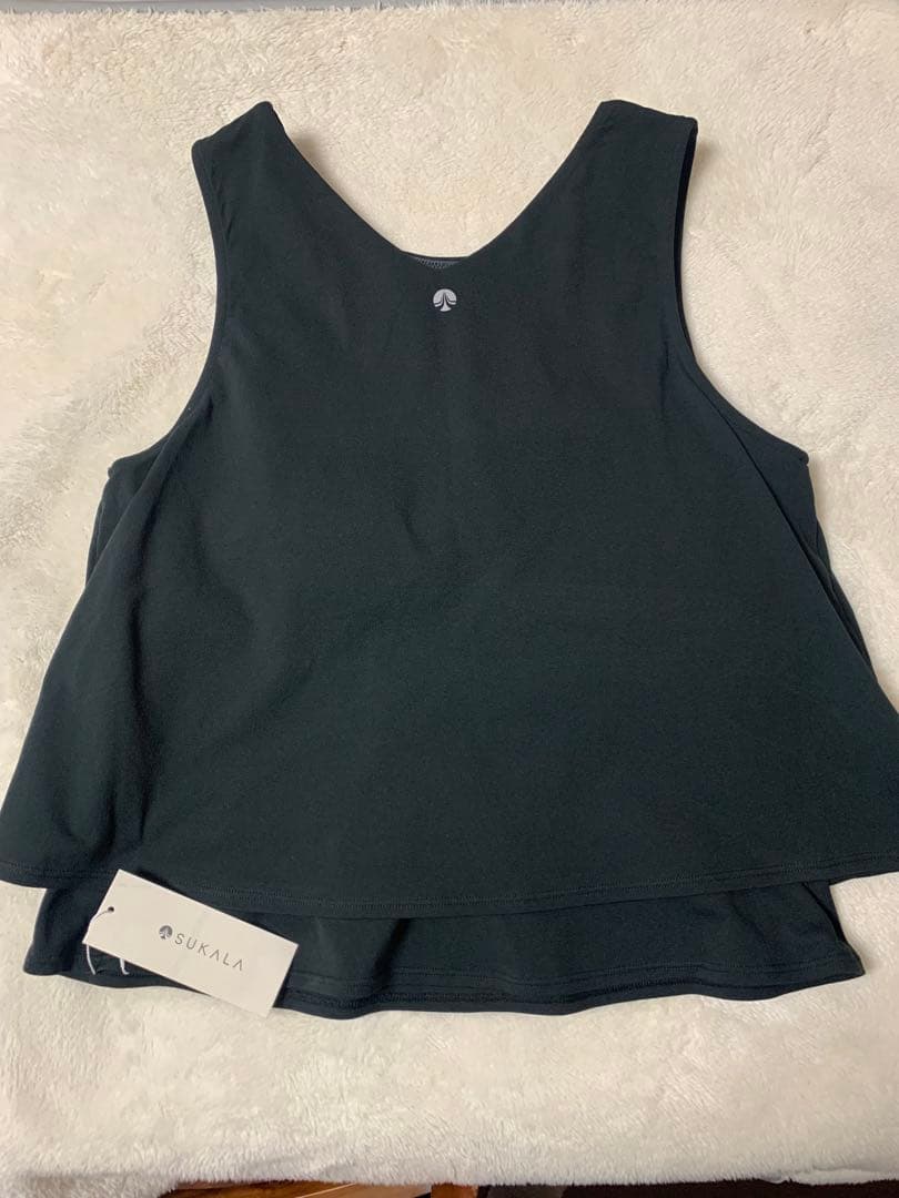 【SUKALA】カップ付きフレアタンクトップ　Lサイズ