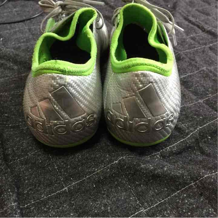 アディダス Ｘ KAMO限定