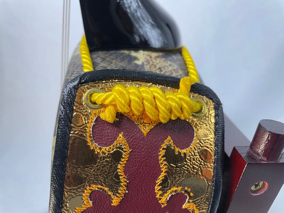 沖縄三線 ゆし木・実入り 人工皮 セミビンテージ