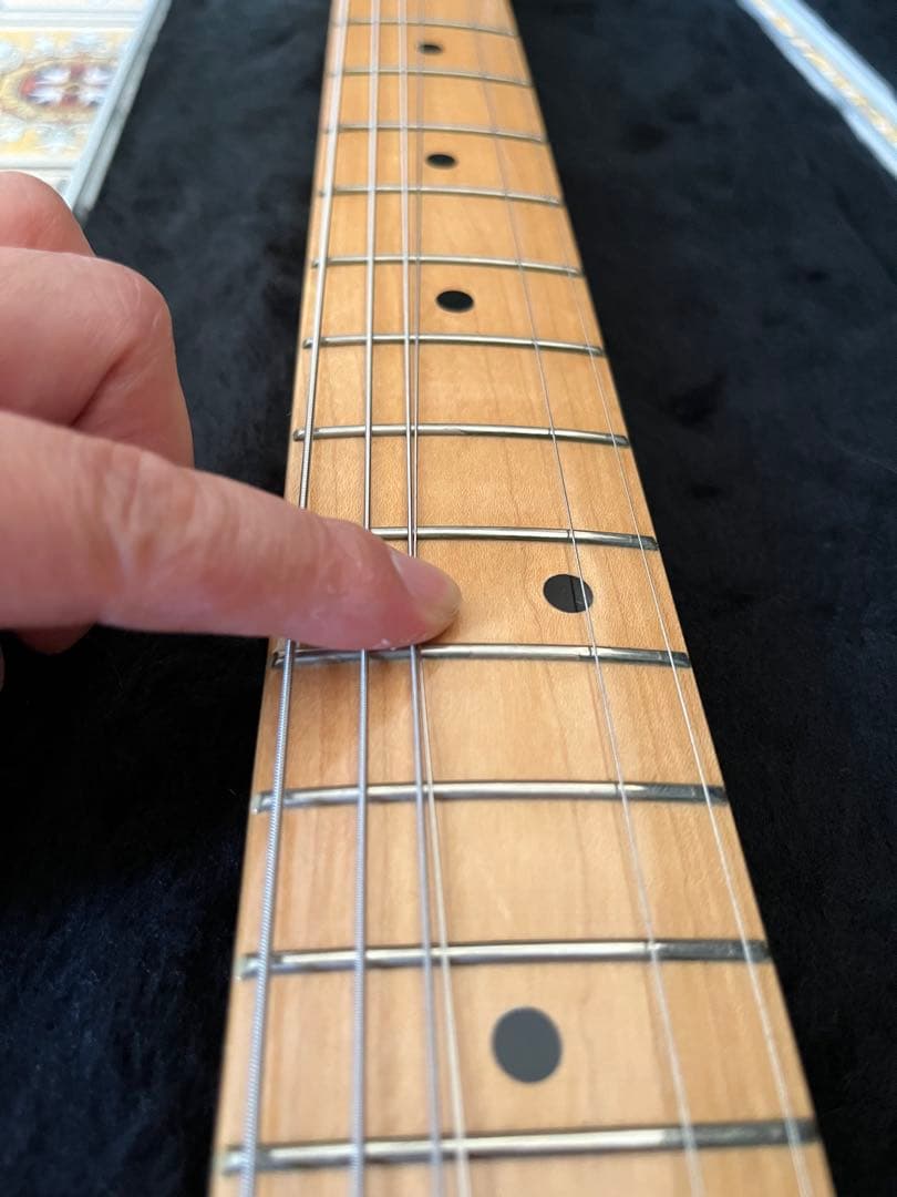 FenderJapan ストラトキャスター st72 nシリアル ￼ フジゲン製