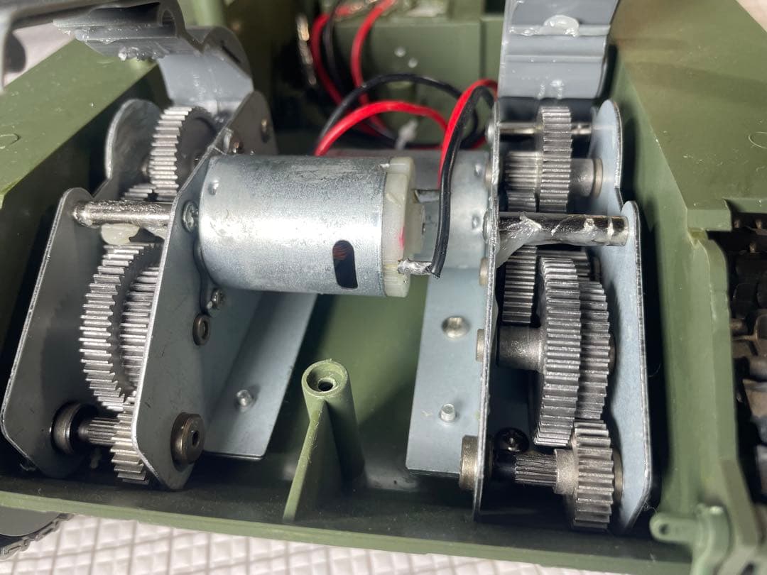 最新プロ2！ヘンロン1/16 Ver-7.0【JAGDPANTHER】シャーシー