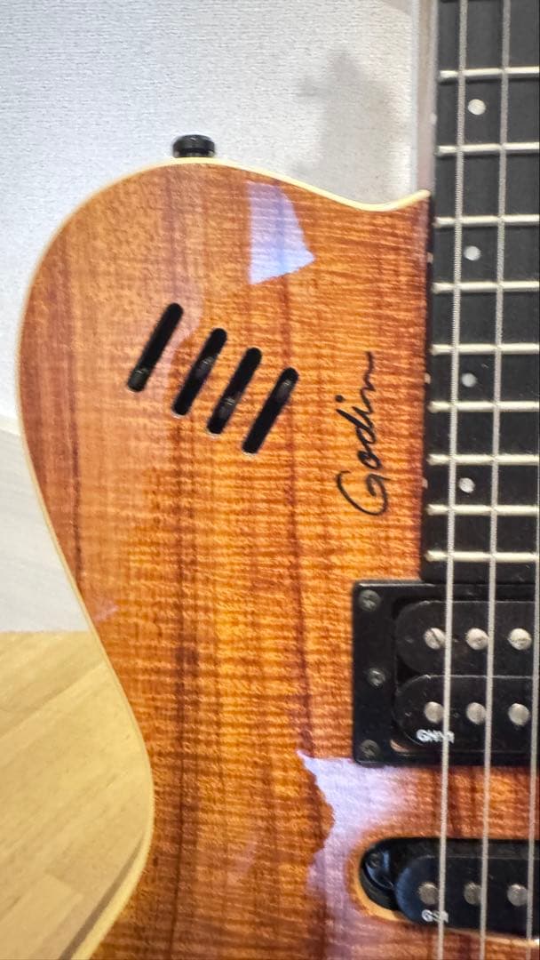 GODIN xt-SA KOA 25th 限定モデル ピエゾ/ギターシンセ出力