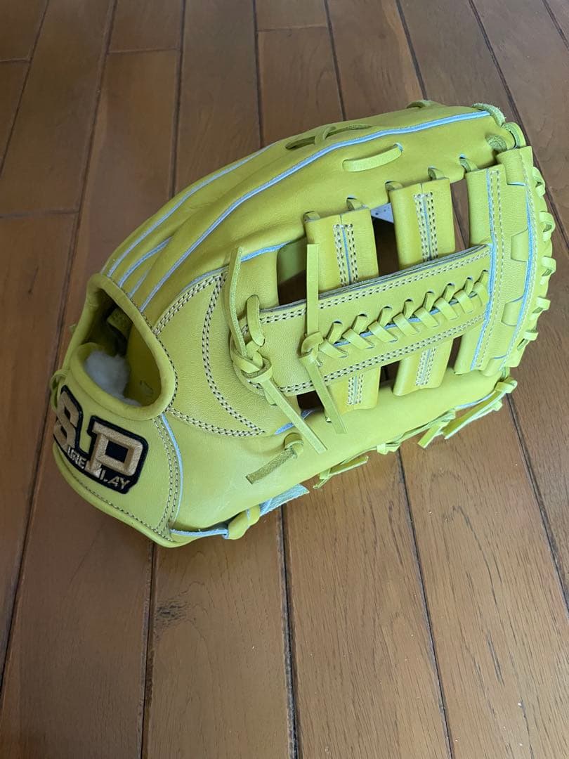 【新品未使用】シュアプレイ 硬式グローブ 外野手用 レモンイエロー【型付け済】