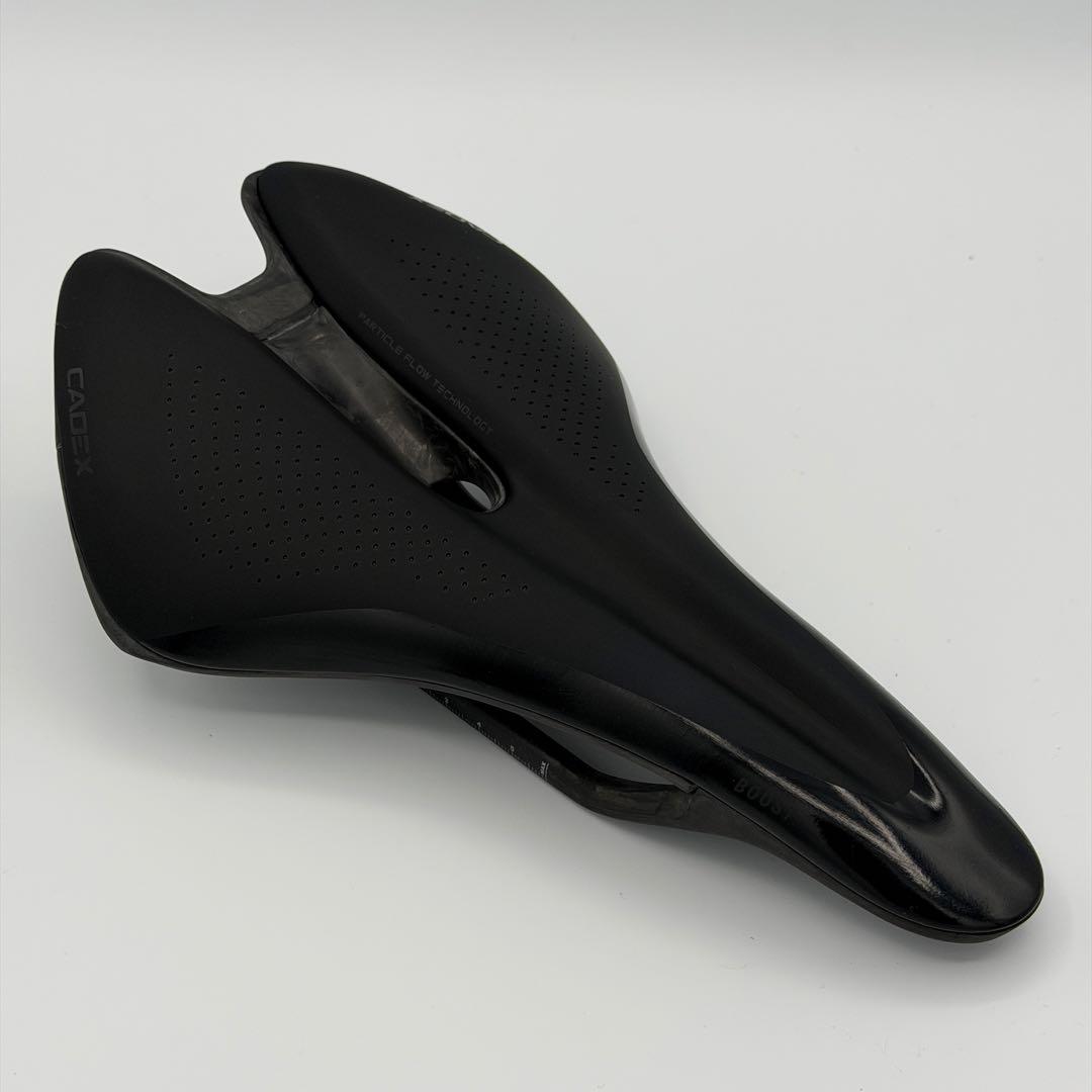 Els Karry様【新品】CADEX Boost サドル