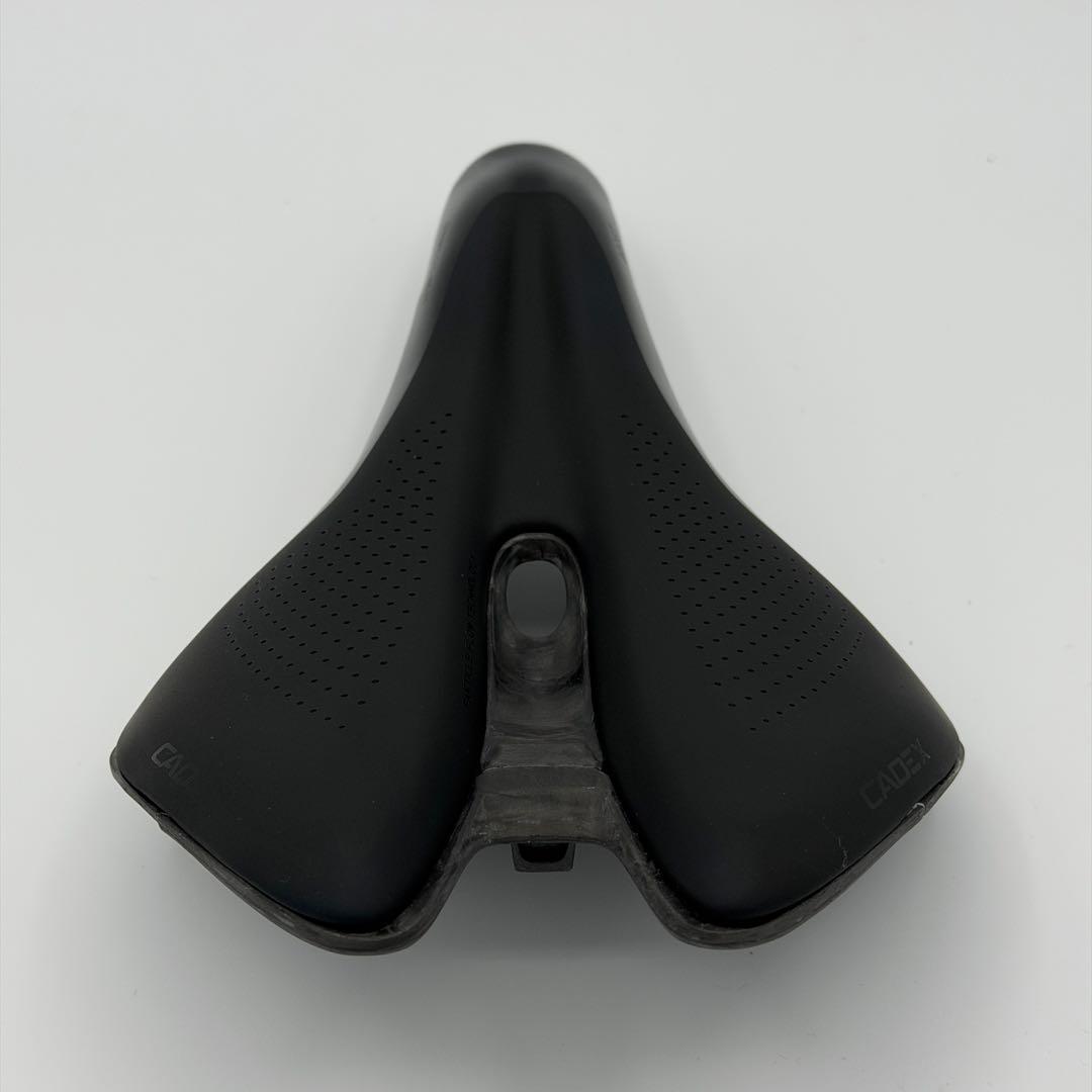 Els Karry様【新品】CADEX Boost サドル