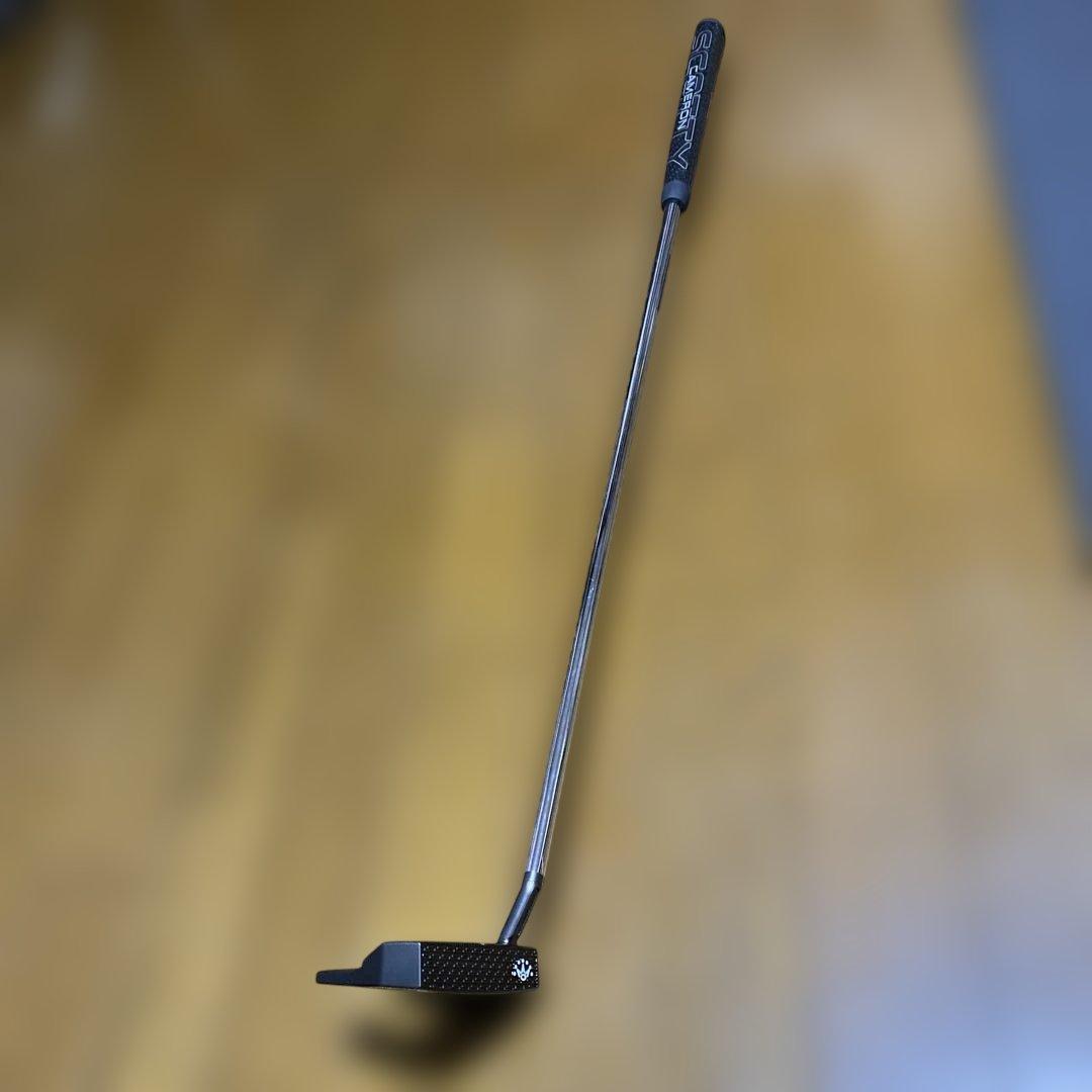 2025限定　スコッティキャメロン　ファントムブラック5.5 パター