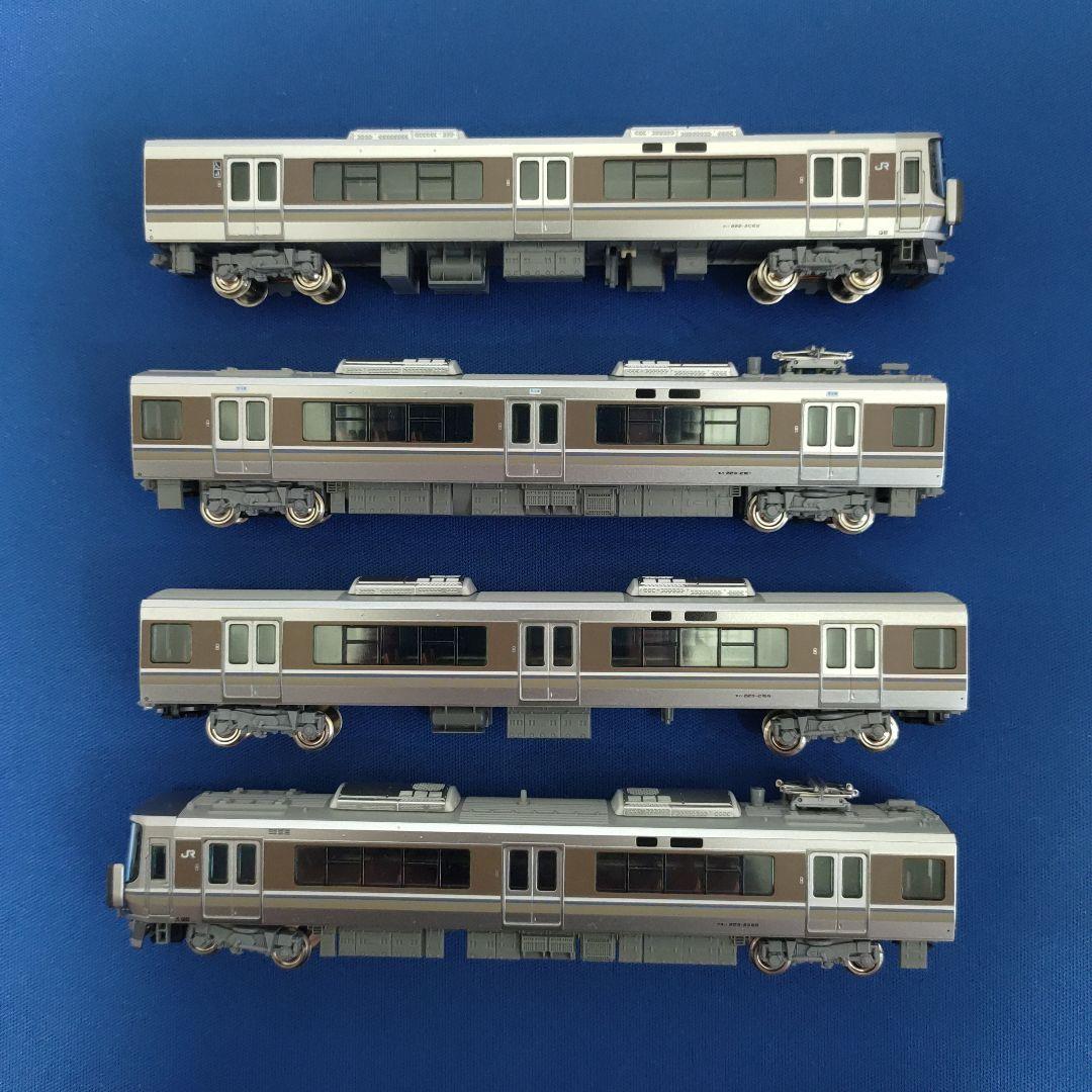KATO　223系2000番台「新快速」4両セット　10-1677