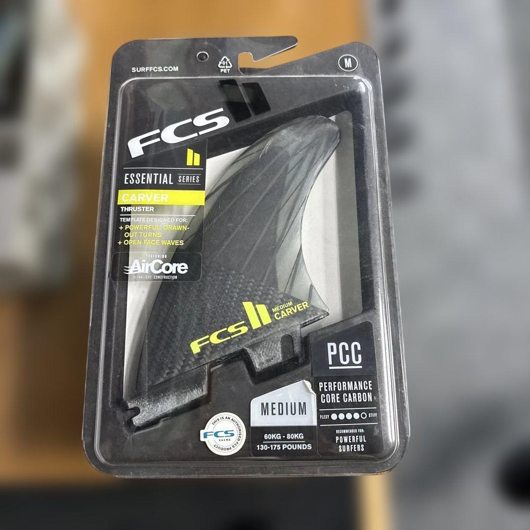 Essential Series CARVER PC CARBON Mサイズ