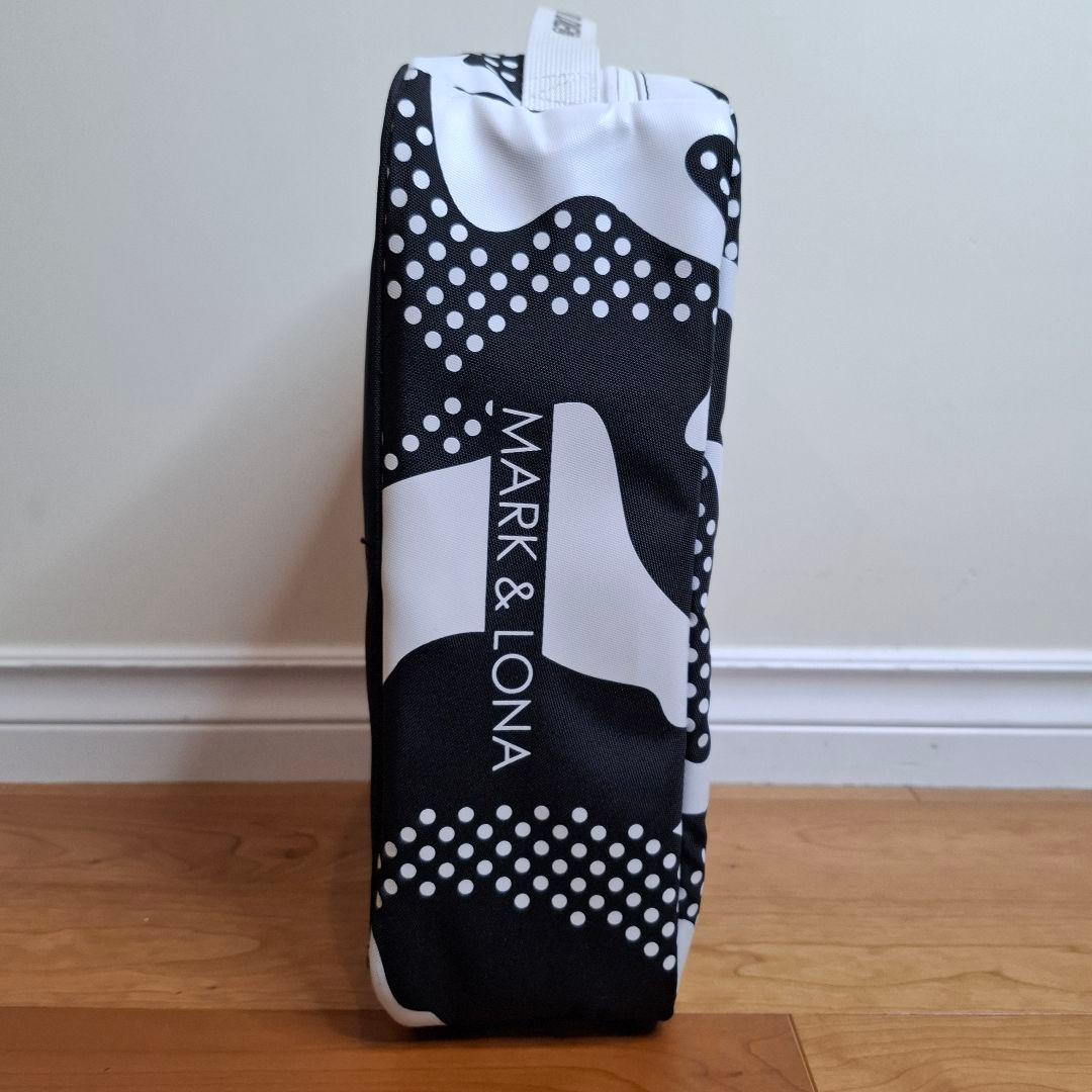 【マークアンドロナ】人気ロゴマーク×ベクターカモフラージュ ゴルフシューズバッグ