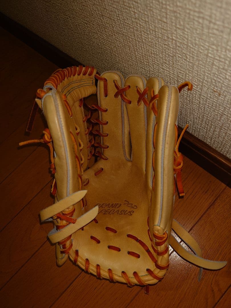 ワールドペガサス 軟式外野手用グローブ