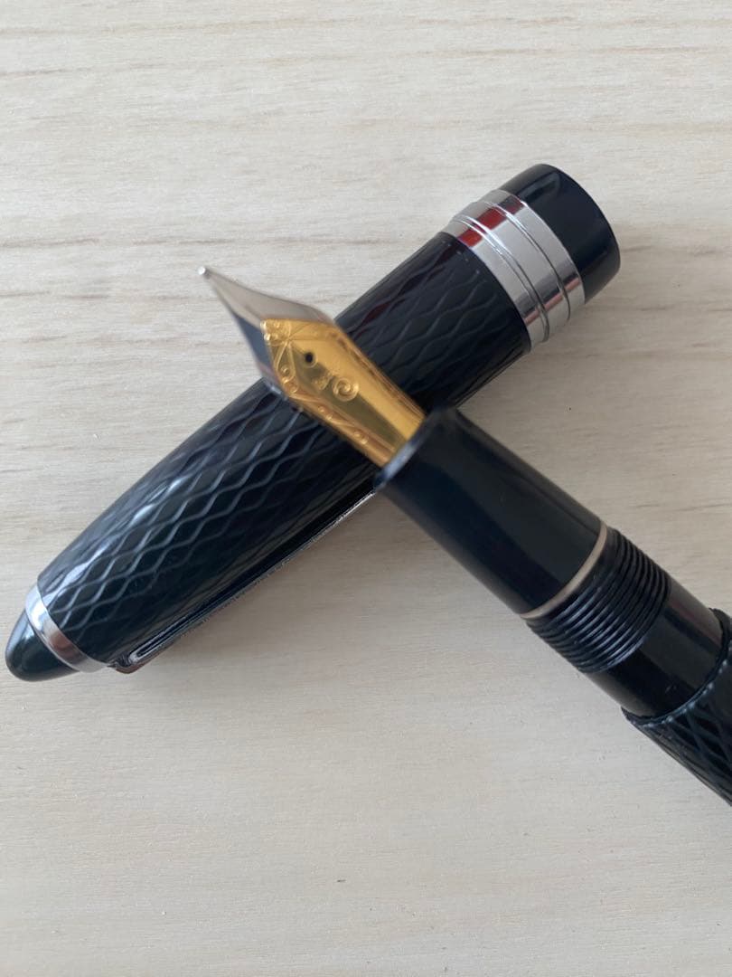 レシーフ　万年筆