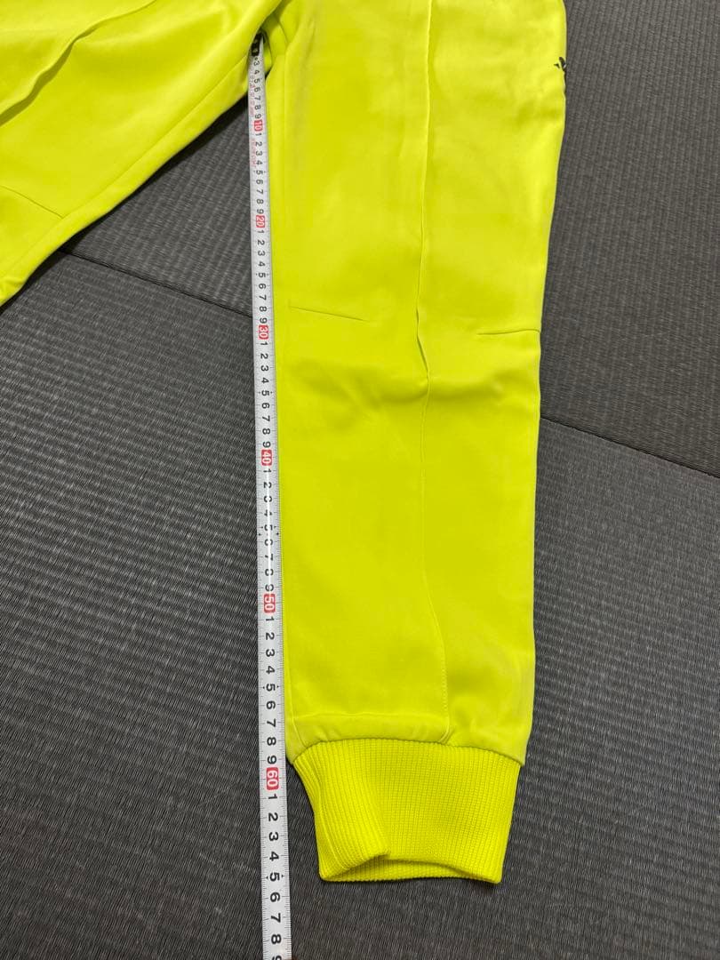 8 YARDS 蛍光イエロー メンズパンツ L