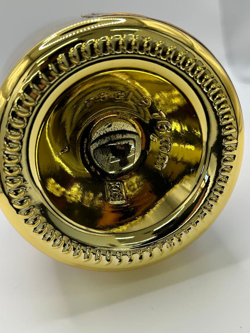 未開封　アルマンドゴールド　750ml