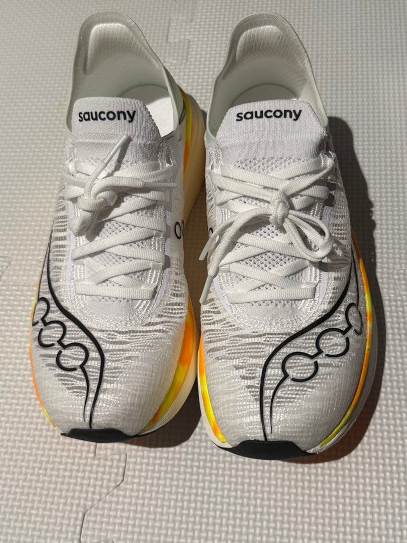 サッカニー エンドルフィン エリート2 26.0cm