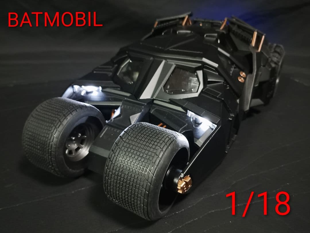 ★未使用 バットモービル 1/18 ダイキャスト ミニカー バットマン レア品