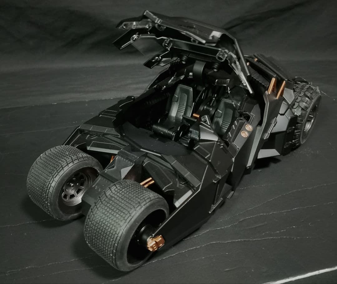 ★未使用 バットモービル 1/18 ダイキャスト ミニカー バットマン レア品