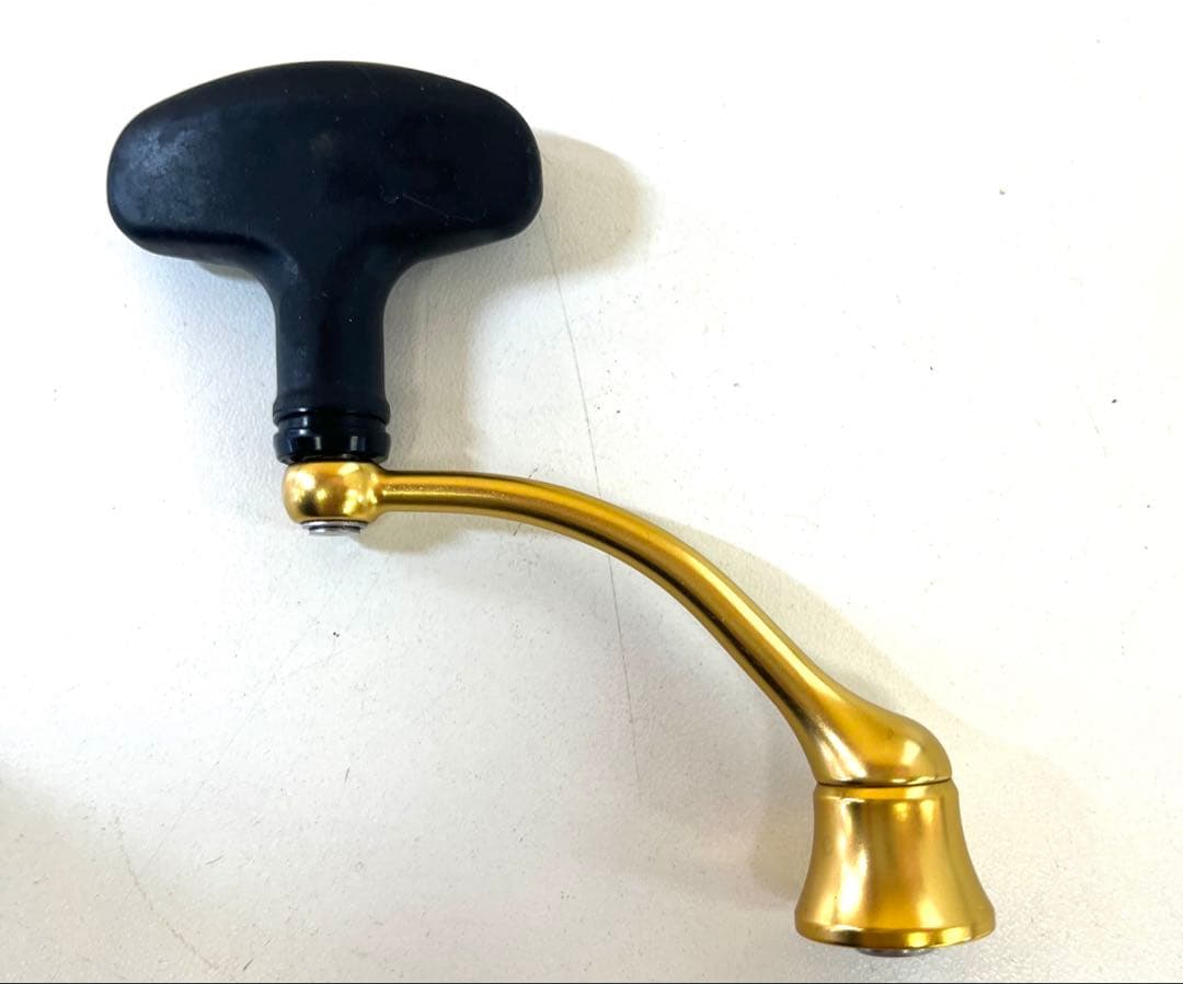 K707 DAIWA FREAMS LT 3000D-C リール 18フリームス