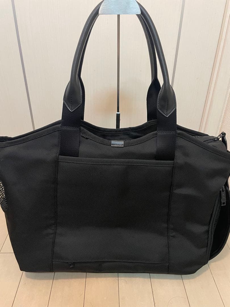 TUMI トゥミ　 ペットキャリー ショルダーバッグ 型式22180DH