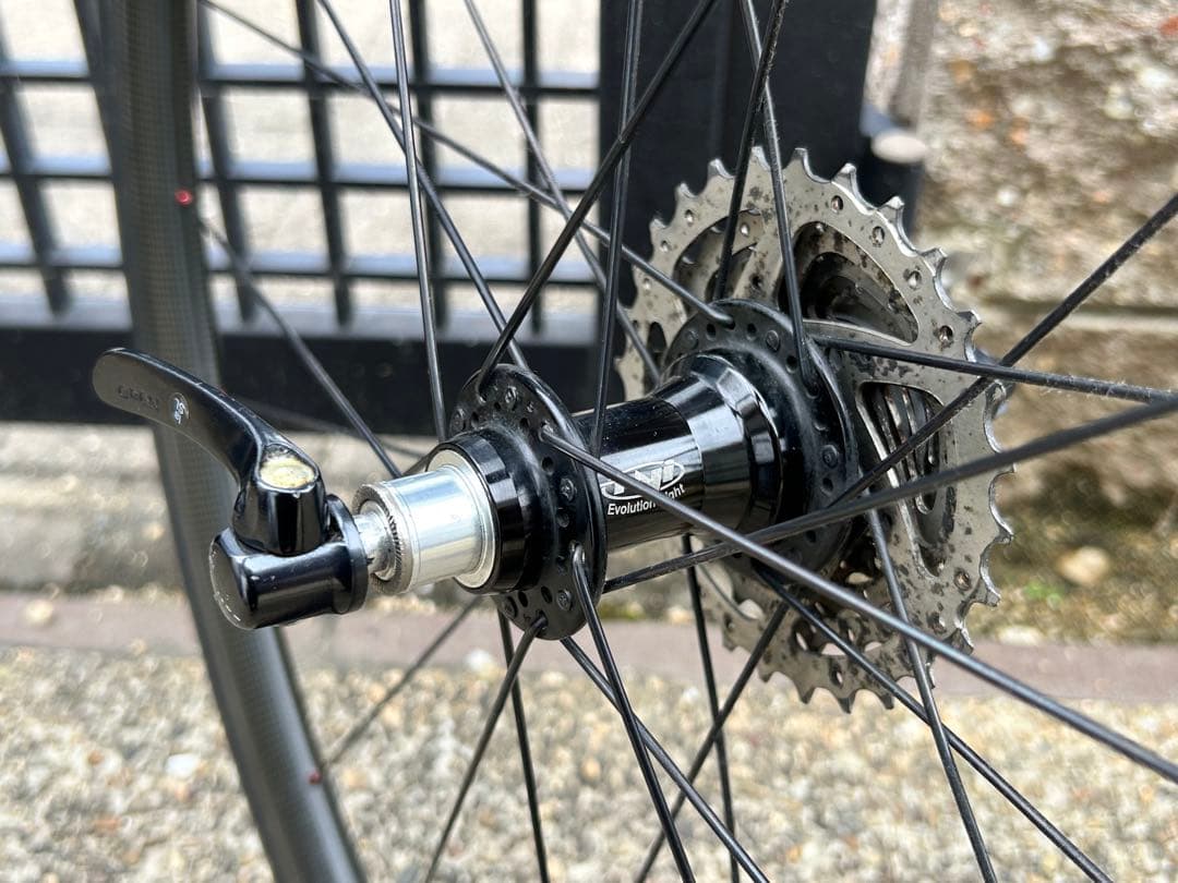 注意あり チューブラー カーボンホイール TNI 11速