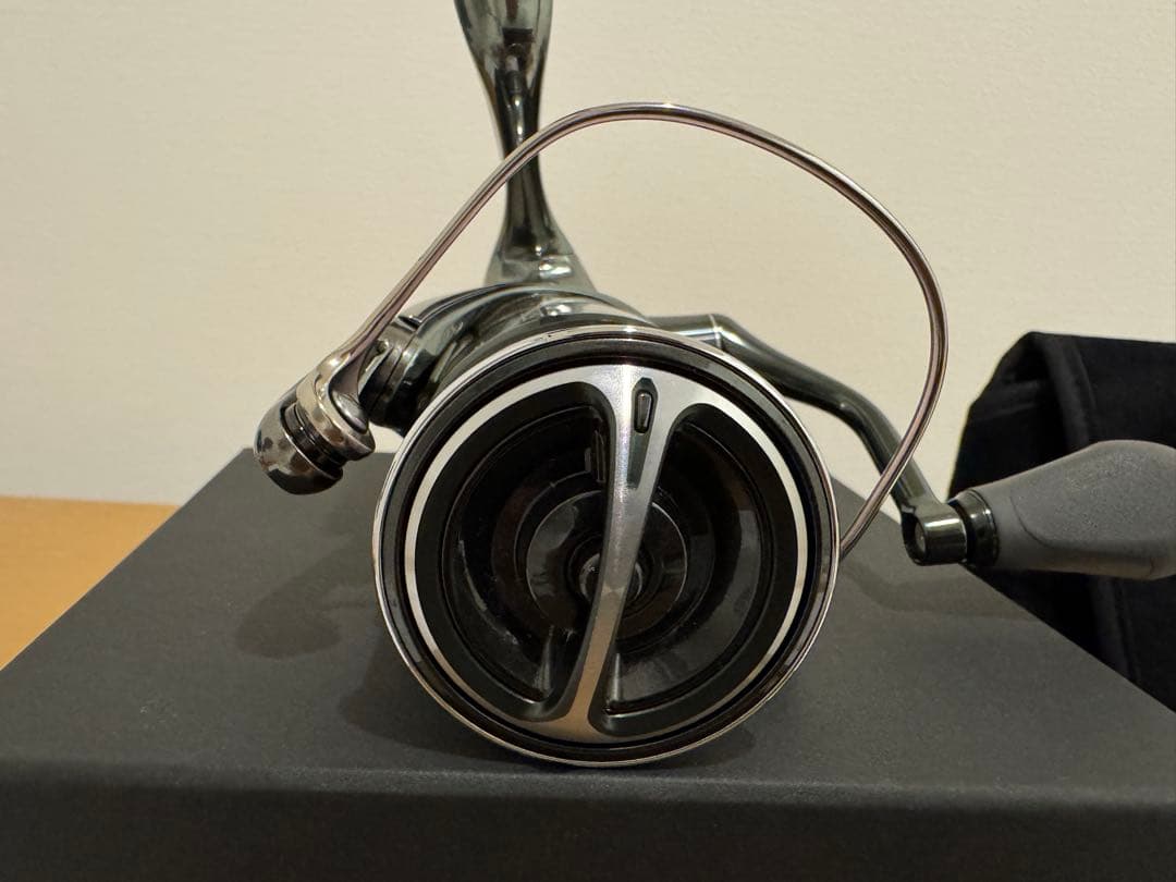 SHIMANOシマノ 22ステラSTELLA 2500S