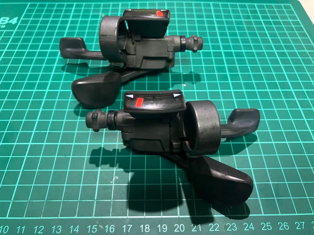 shimano sl-m951 XTR シフター　3×8s