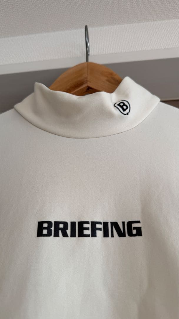 BRIEFING 長袖ハイネックシャツ ホワイト