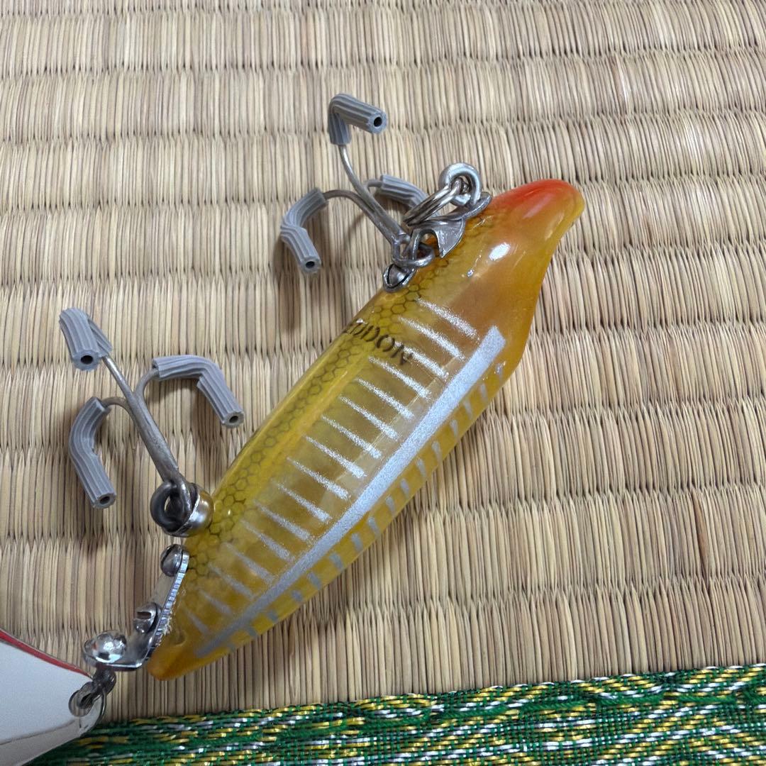 オールド　ヘドン　フラップテール　XRY イエロースケール