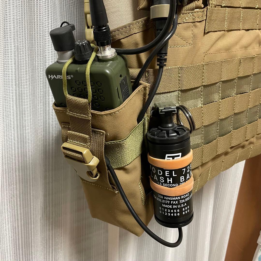 コーデュラ製カーキタクティカルベスト