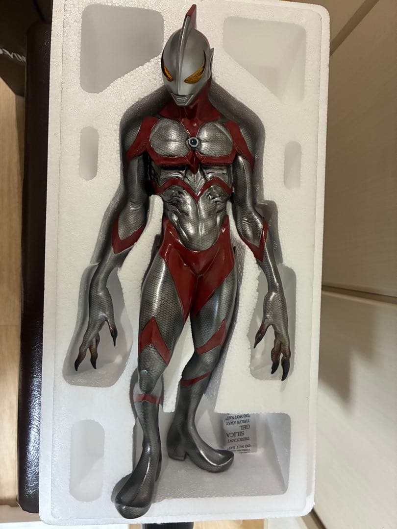 ACRO KAIJU REMIX SERIES にせウルトラマン ソフビ