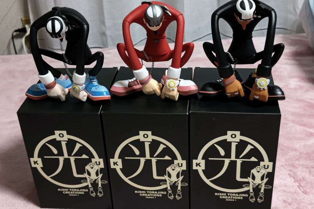 岸　虎次郎氏　サイン入り香港トイ　エリックソウ　マイケル・ラウデザイナーTOY