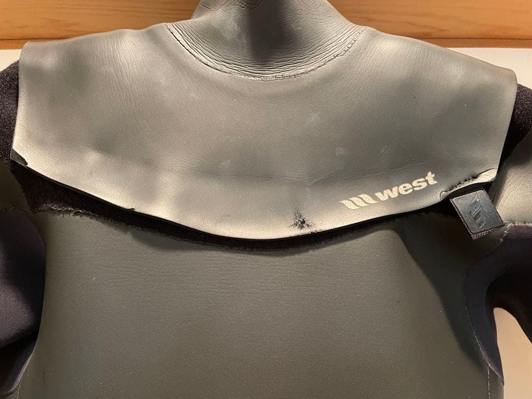 west フルスーツ 黒・紫