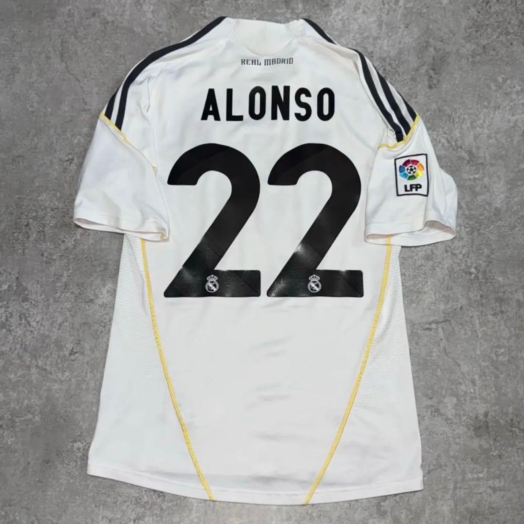 レアルマドリード 09/10 #22 シャビアロンソ ユニフォーム