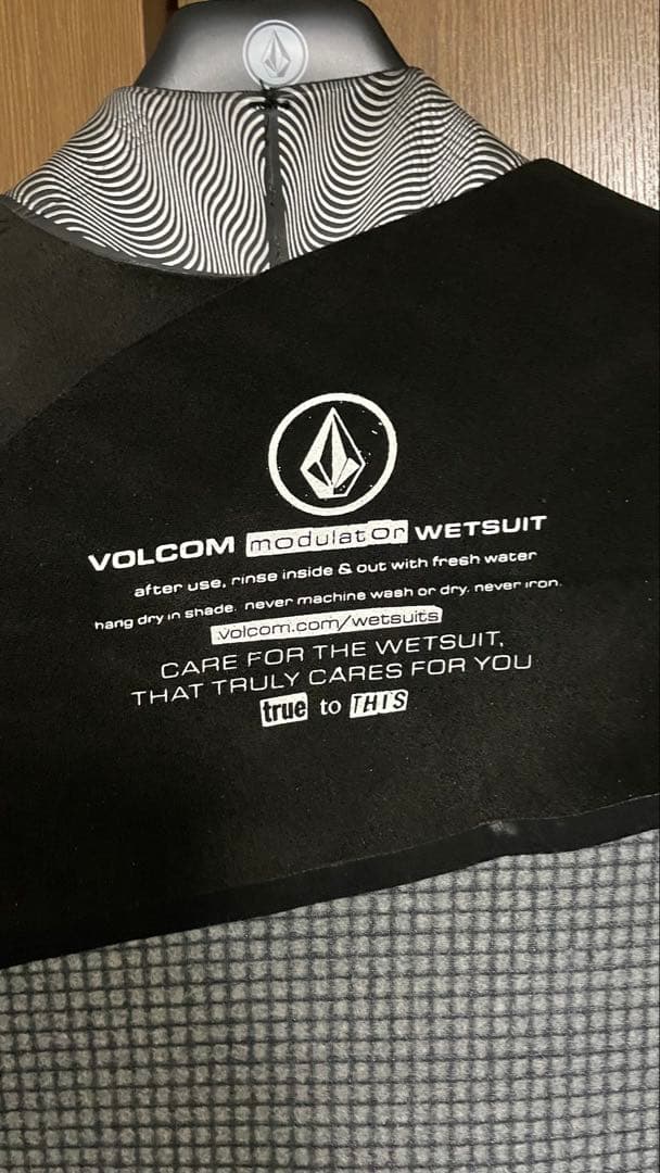 ボルコムVOLCOM MENS MODULATOR 4/3MM size L