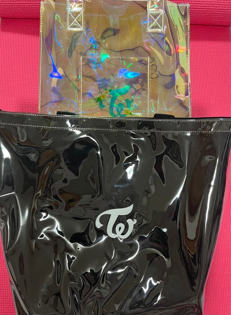 TWICE カバン バッグ