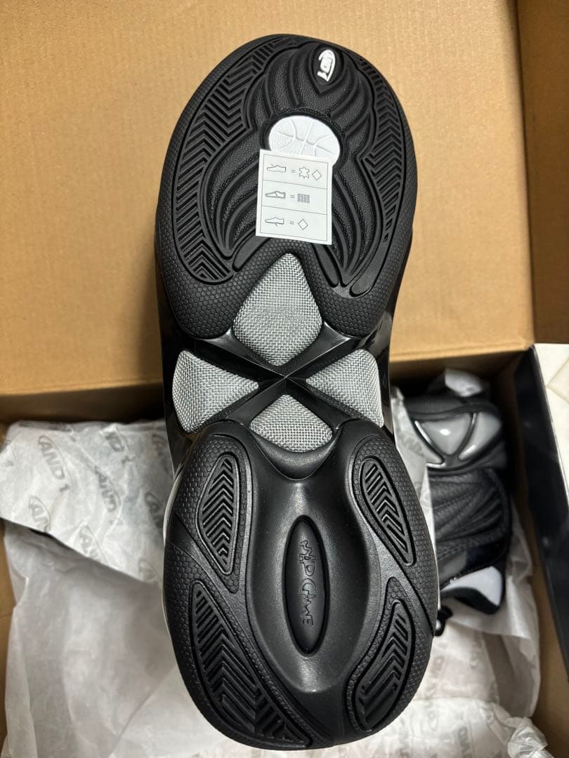 新品未使用 AND1 Mad Game Pro 29cm