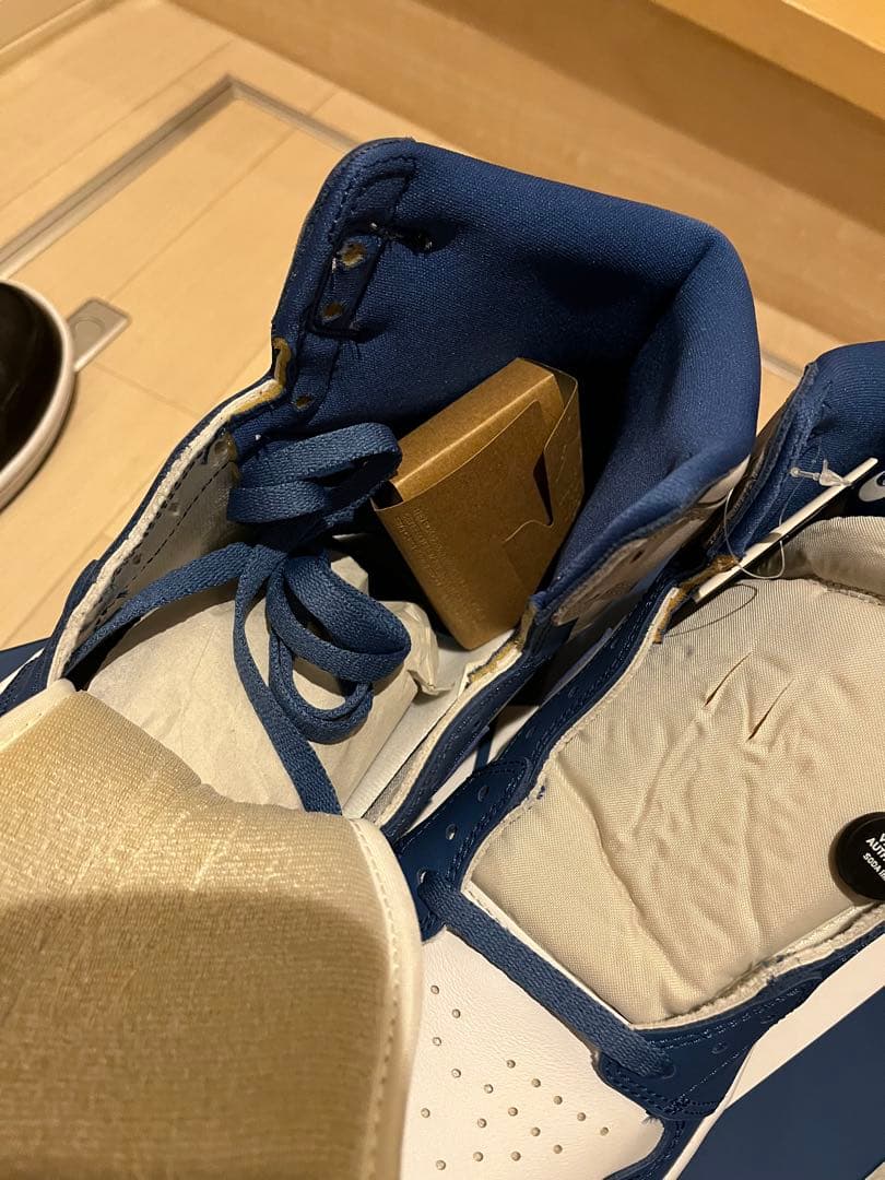 エアジョーダン1 レトロ　ハイ　OG DZ5485