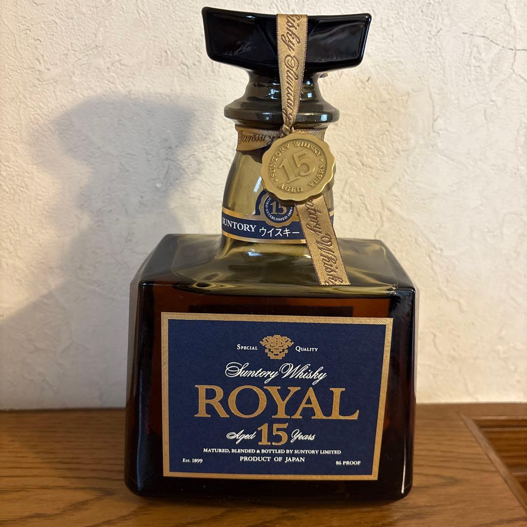 サントリー ウイスキー  15年新品未開封