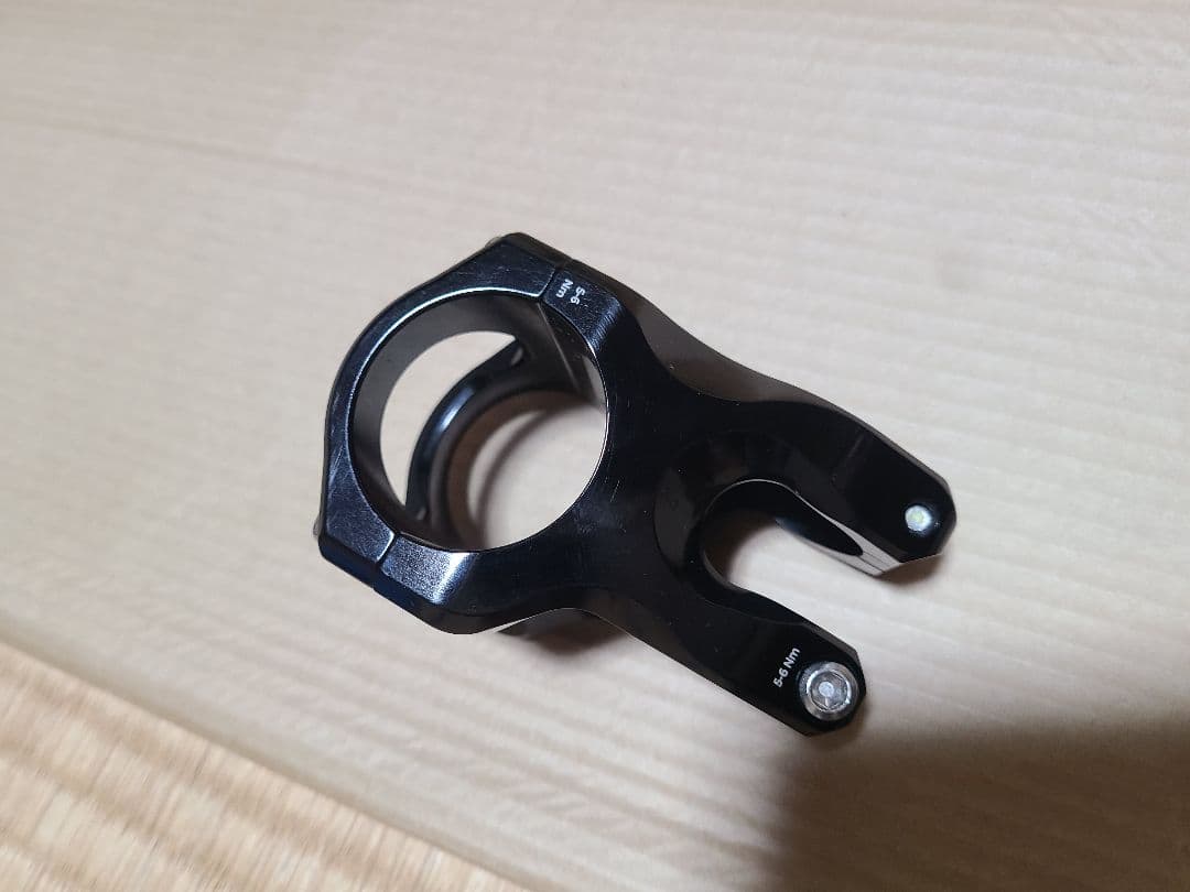 Industry nineステム＋Race Face Next2 ハンドルバー