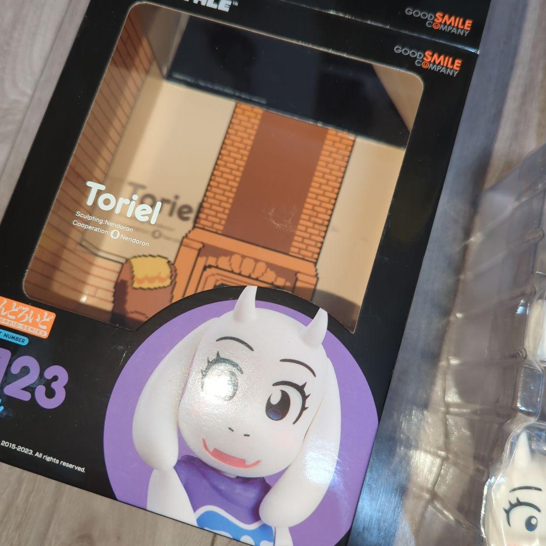 undertale　トリエル　フィギュア　ねんどろいど　2123