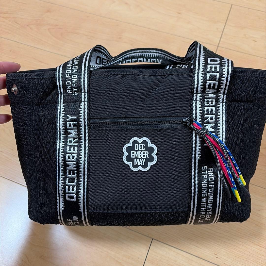 ディッセンバーメイ カードバッグ