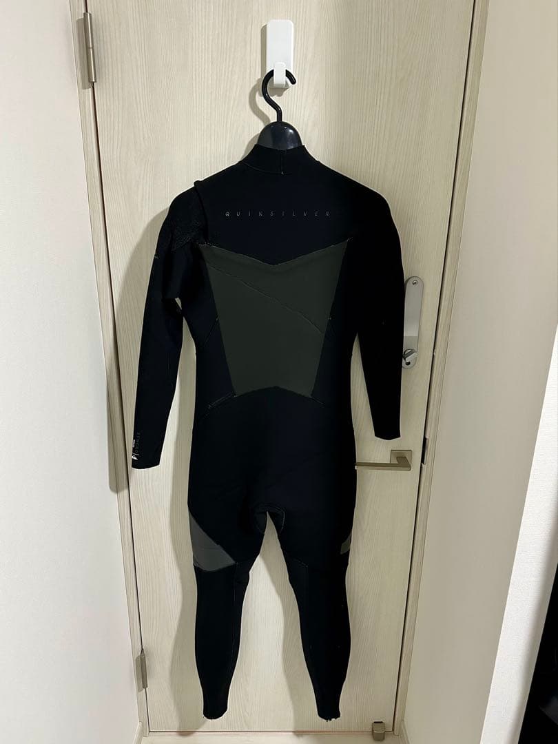 4mm ウェットスーツ Quiksilver クイックシルバー Lサイズ