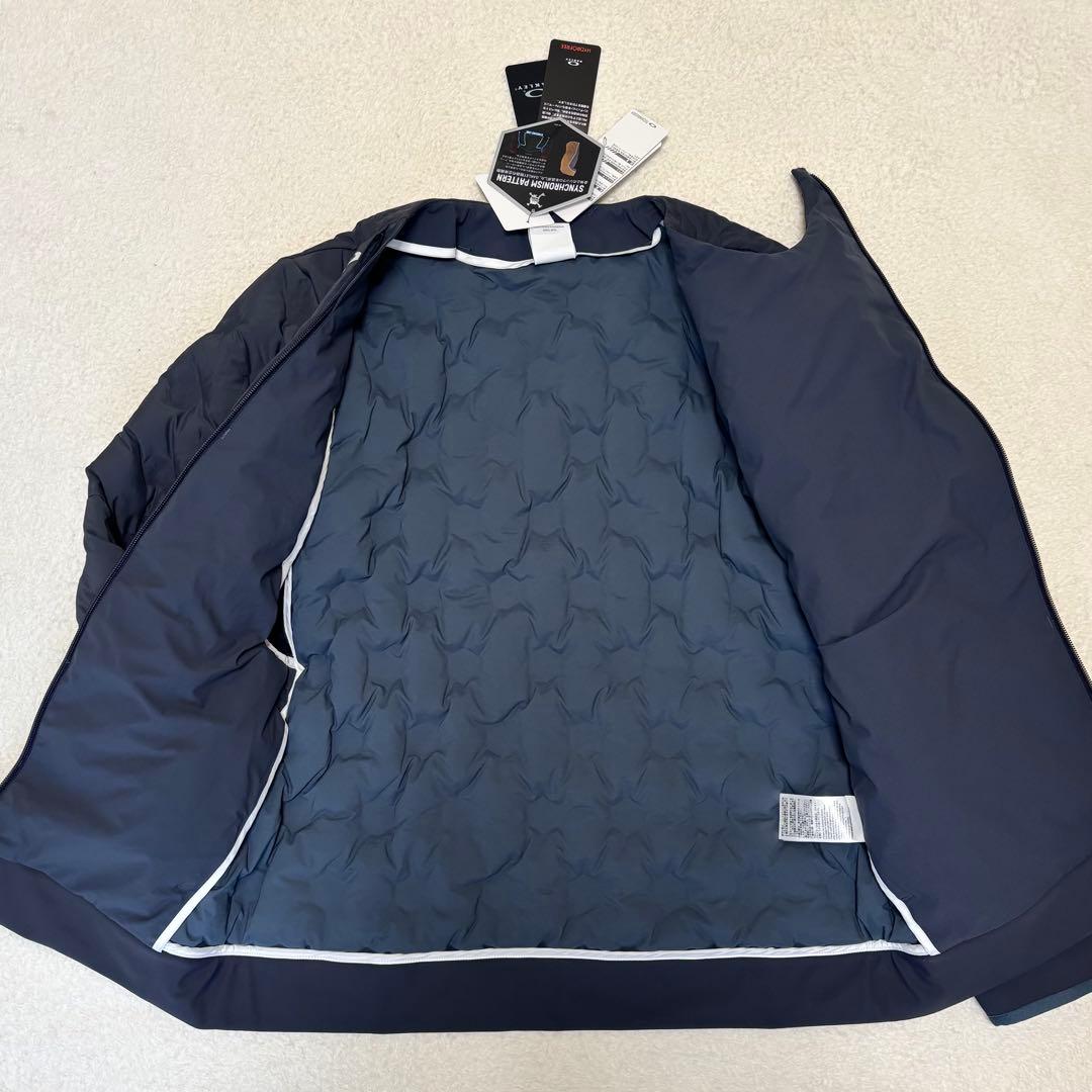 未使用品 オークリー ゴルフ 軽量 ストレッチ ダウンジャケット L