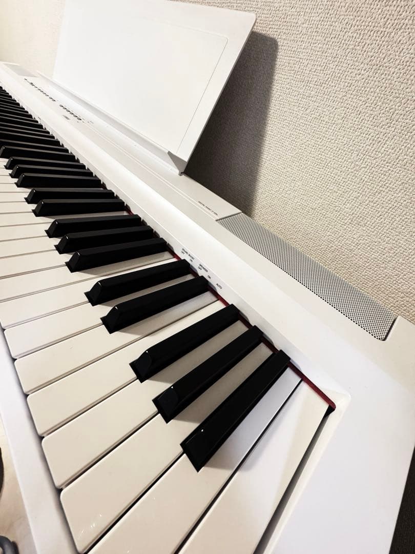 YAMAHA P125WH 電子ピアノ⭐︎88鍵盤　ホワイト