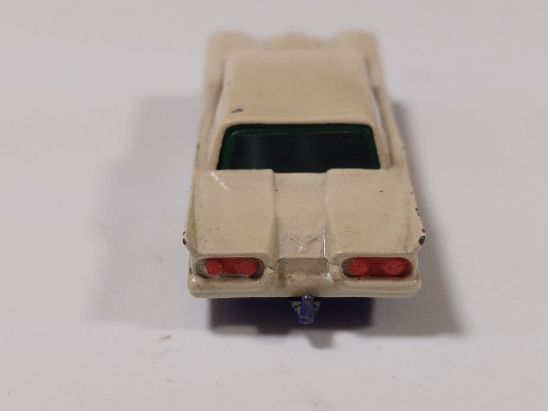 ミニカー MATCHBOX No.75 FORD THUNDERBIRD