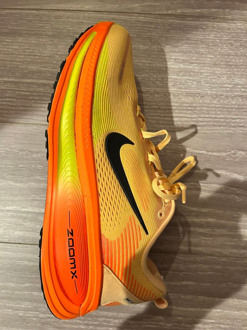 NIKE ボメロ18 28cm