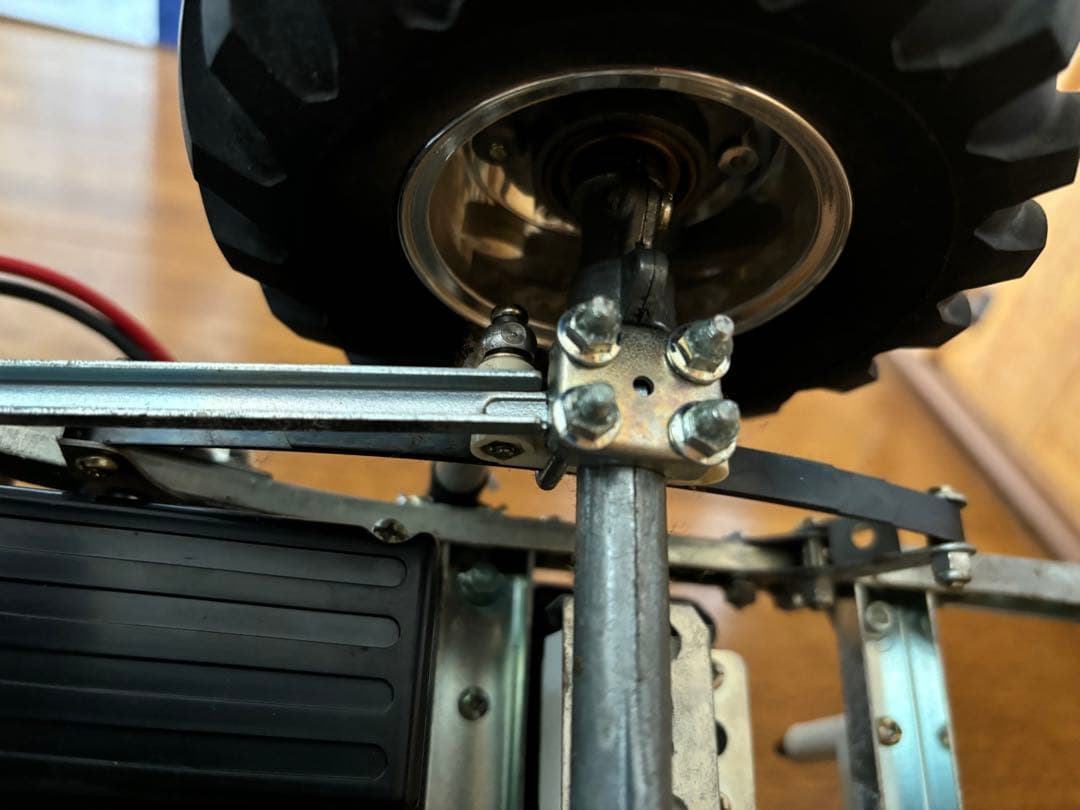 TOYOTA Bruiser 紫色 ラジコンカー